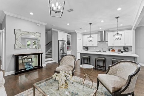 Adosado en alquiler en Tampa, Florida, 3 dormitorios, 235.51 m2 № 1912898 - foto 10