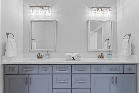 Adosado en alquiler en Tampa, Florida, 3 dormitorios, 235.51 m2 № 1912898 - foto 26