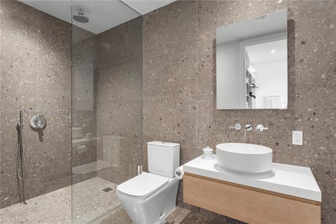 Condominio en venta en Miami Beach, Florida, 2 dormitorios, 135.36 m2 № 1923969 - foto 25