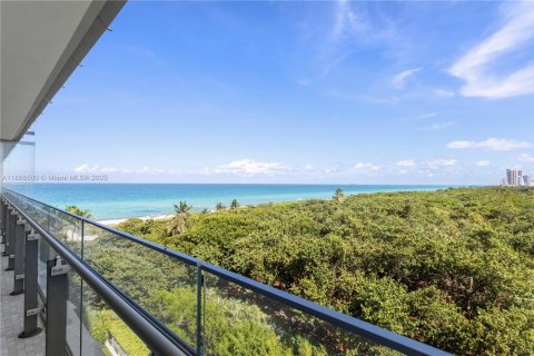 Condominio en venta en Miami Beach, Florida, 2 dormitorios, 135.36 m2 № 1923969 - foto 29