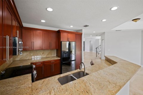 House in Homestead, Florida 4 bedrooms, 304.16 sq.m. № 1980731 - photo 16