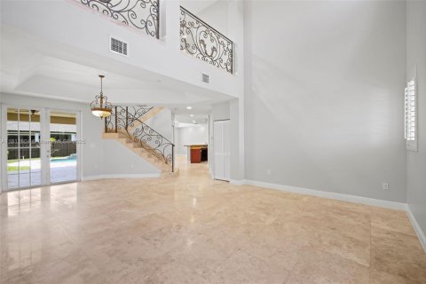 House in Homestead, Florida 4 bedrooms, 304.16 sq.m. № 1980731 - photo 4