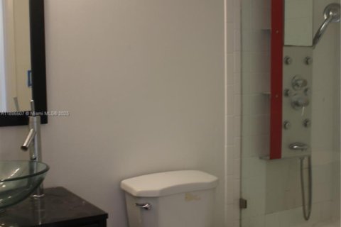 Copropriété à louer à Miami, Floride: 2 chambres, 84.91 m2 № 1944059 - photo 9