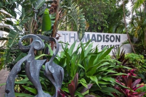 Copropriété à louer à Miami, Floride: 2 chambres, 84.91 m2 № 1944059 - photo 20