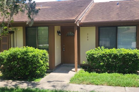 Villa ou maison à Oldsmar, Floride 2 chambres, 83.61 m2 № 2238965