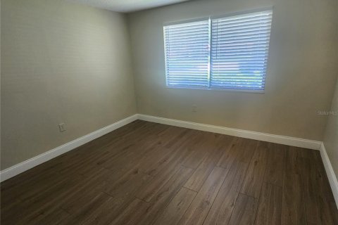 Villa ou maison à louer à Oldsmar, Floride: 2 chambres, 83.61 m2 № 2238965 - photo 8