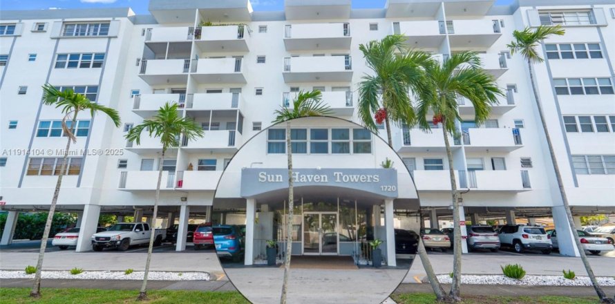 Condo à Hollywood, Floride, 1 chambre № 1969716