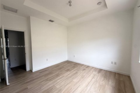 Снять в аренду таунхаус в Хомстед, Флорида 3 спальни, 140.65м2, № 1927663 - фото 13