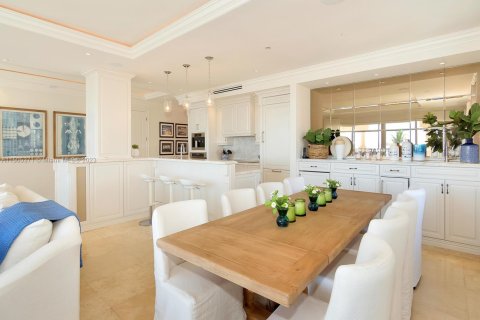Copropriété à louer à Fisher Island, Floride: 3 chambres № 2077314 - photo 12