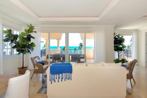 Copropriété à louer à Fisher Island, Floride: 3 chambres № 2077314 - photo 5