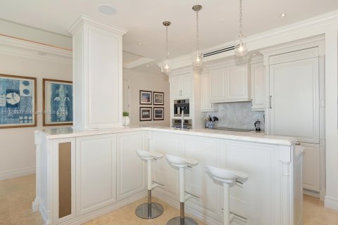 Copropriété à louer à Fisher Island, Floride: 3 chambres № 2077314 - photo 23