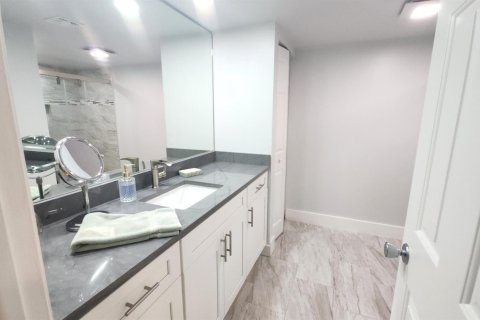 Copropriété à louer à Deerfield Beach, Floride: 2 chambres, 101.26 m2 № 2245901 - photo 16