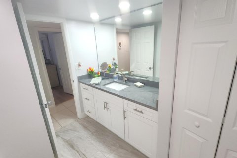 Copropriété à louer à Deerfield Beach, Floride: 2 chambres, 101.26 m2 № 2245901 - photo 15