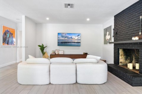 Villa ou maison à vendre à Miami Shores, Floride: 3 chambres, 222.97 m2 № 2004544 - photo 28
