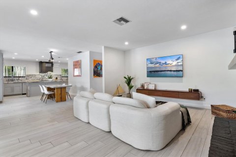 Villa ou maison à vendre à Miami Shores, Floride: 3 chambres, 222.97 m2 № 2004544 - photo 29