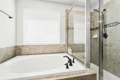Casa en venta en Wesley Chapel, Florida, 4 dormitorios, 209.4 m2 № 2229233 - foto 19