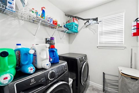 Casa en venta en Wesley Chapel, Florida, 4 dormitorios, 209.4 m2 № 2229233 - foto 26