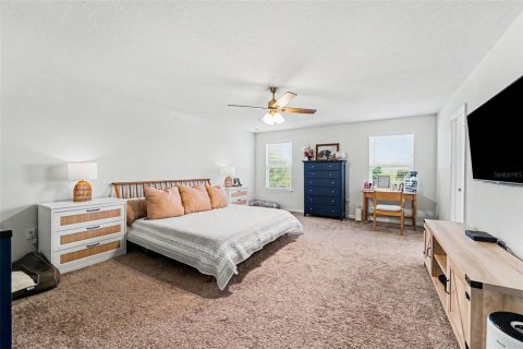Casa en venta en Wesley Chapel, Florida, 4 dormitorios, 209.4 m2 № 2229233 - foto 17