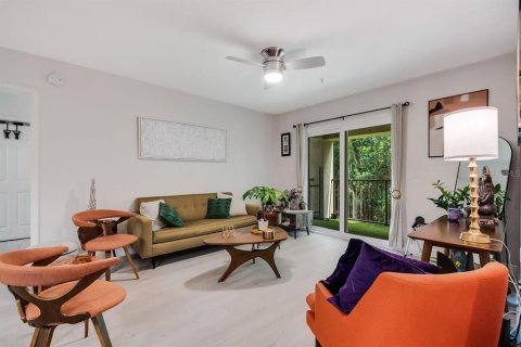 Copropriété à vendre à Orlando, Floride: 2 chambres, 94.11 m2 № 2150041 - photo 6
