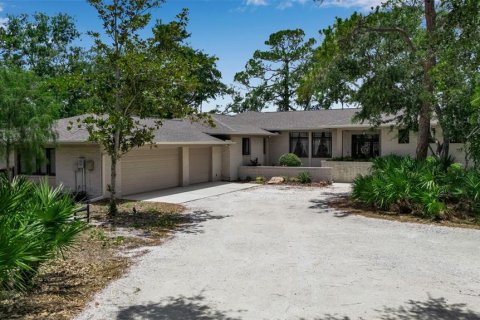 House in Bradenton, Florida 3 bedrooms, 269.88 sq.m. № 1780298 - photo 3