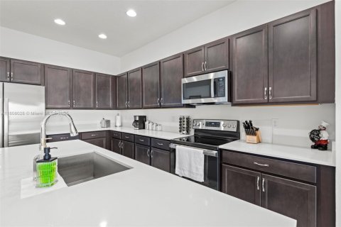 Casa en venta en Loxahatchee Groves, Florida, 5 dormitorios, 255.48 m2 № 1745873 - foto 8
