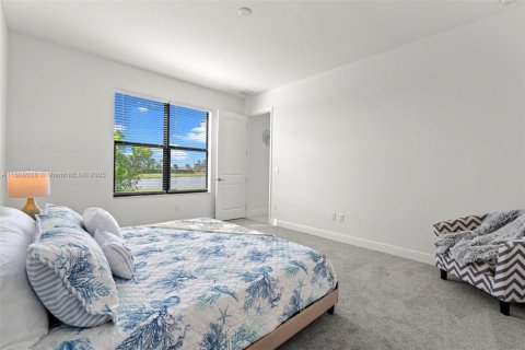 Casa en venta en Loxahatchee Groves, Florida, 5 dormitorios, 255.48 m2 № 1745873 - foto 17