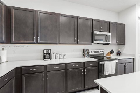 Casa en venta en Loxahatchee Groves, Florida, 5 dormitorios, 255.48 m2 № 1745873 - foto 9