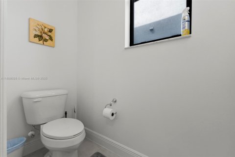 Casa en venta en Loxahatchee Groves, Florida, 5 dormitorios, 255.48 m2 № 1745873 - foto 20
