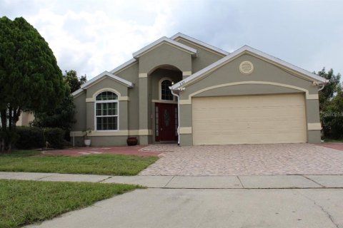 Casa en Davenport, Florida 4 dormitorios, 216.18 m2 № 2373515