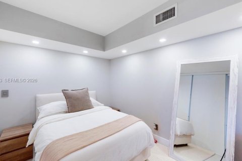Copropriété à louer à Aventura, Floride: 3 chambres, 146.79 m2 № 2085266 - photo 12
