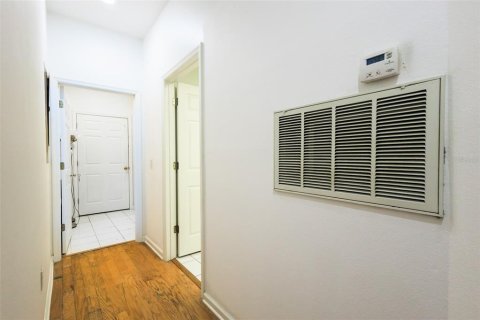 Condo in Lakeland, Florida, 2 bedrooms № 2231257 - photo 29
