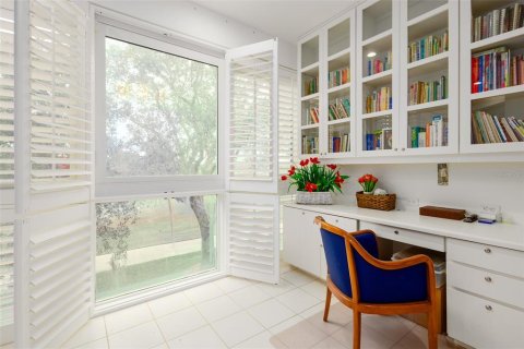 Condo in Lakeland, Florida, 2 bedrooms № 2231257 - photo 10