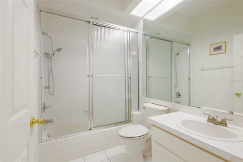 Condo in Lakeland, Florida, 2 bedrooms № 2231257 - photo 27
