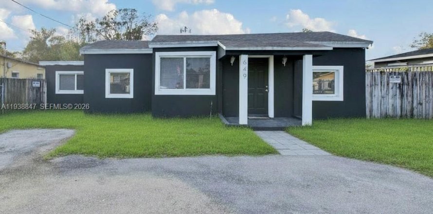 Casa en Fort Lauderdale, Florida 3 dormitorios, 146.88 m2 № 1999868