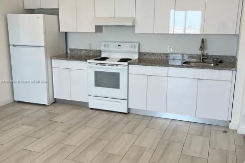 Appartement à louer à Hialeah, Floride: 1 chambre, 58.53 m2 № 1981372 - photo 3