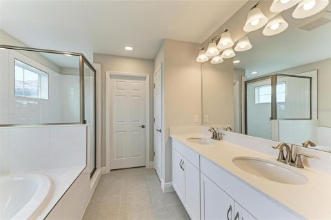 Villa ou maison à vendre à Parrish, Floride: 4 chambres, 253.72 m2 № 2235881 - photo 8