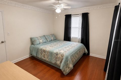 Villa ou maison à vendre à Orlando, Floride: 4 chambres, 159.61 m2 № 2349310 - photo 5