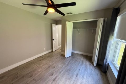 House in Groveland, Florida 4 bedrooms, 173.36 sq.m. № 1812630 - photo 23