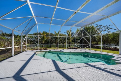 Villa ou maison à louer à Pembroke Pines, Floride: 3 chambres, 182.55 m2 № 2018046 - photo 30