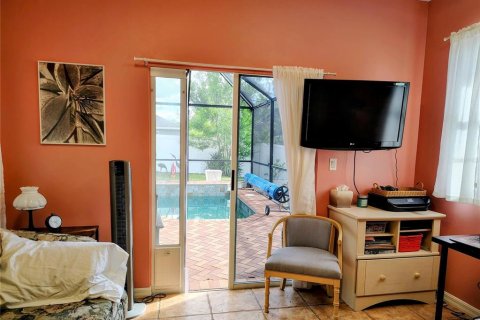 House in Punta Gorda, Florida 4 bedrooms, 210.8 sq.m. № 1717436 - photo 22