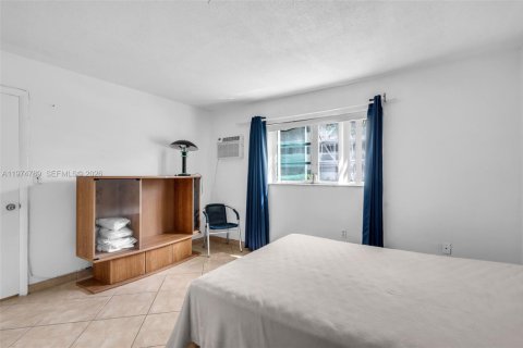 Купить кондоминиум в Майами, Флорида 1 спальня, 63.92м2, № 2046081 - фото 3