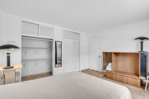 Купить кондоминиум в Майами, Флорида 1 спальня, 63.92м2, № 2046081 - фото 5