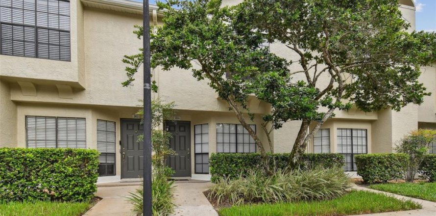 Condo à Tampa, Floride, 2 chambres  № 2388948