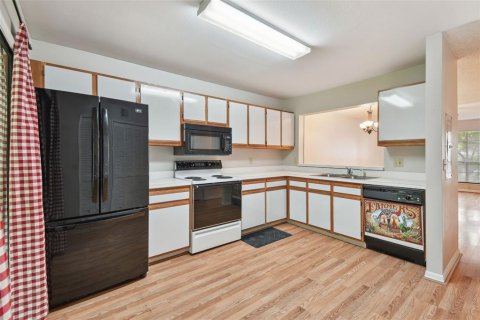 Copropriété à vendre à Tampa, Floride: 2 chambres, 110.09 m2 № 2388948 - photo 13