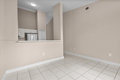 Condo in Homestead, Florida, 3 bedrooms  № 2014538 - photo 13