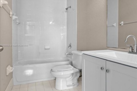 Condo in Homestead, Florida, 3 bedrooms  № 2014538 - photo 20