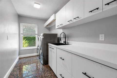 Casa en venta en Safety Harbor, Florida, 4 dormitorios, 308.99 m2 № 1851735 - foto 24