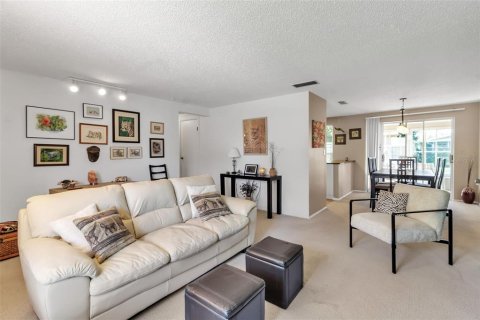 Casa en venta en Bradenton, Florida, 3 dormitorios, 108.51 m2 № 1917962 - foto 5