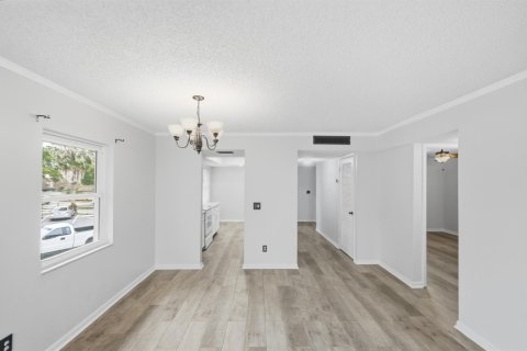 Copropriété à vendre à Vero Beach, Floride: 2 chambres, 103.59 m2 № 2078273 - photo 3