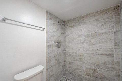 Copropriété à vendre à Vero Beach, Floride: 2 chambres, 103.59 m2 № 2078273 - photo 9